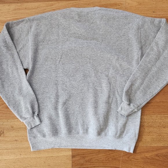 Great Adventure Gray Sweatshirt, Unisex M - Picture 2 of 3